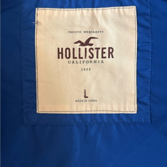 Hollister Women’s Puffer Vest Size L Cobalt Blue Full Zip Sleeveless Polyester - Picture 2 of 6